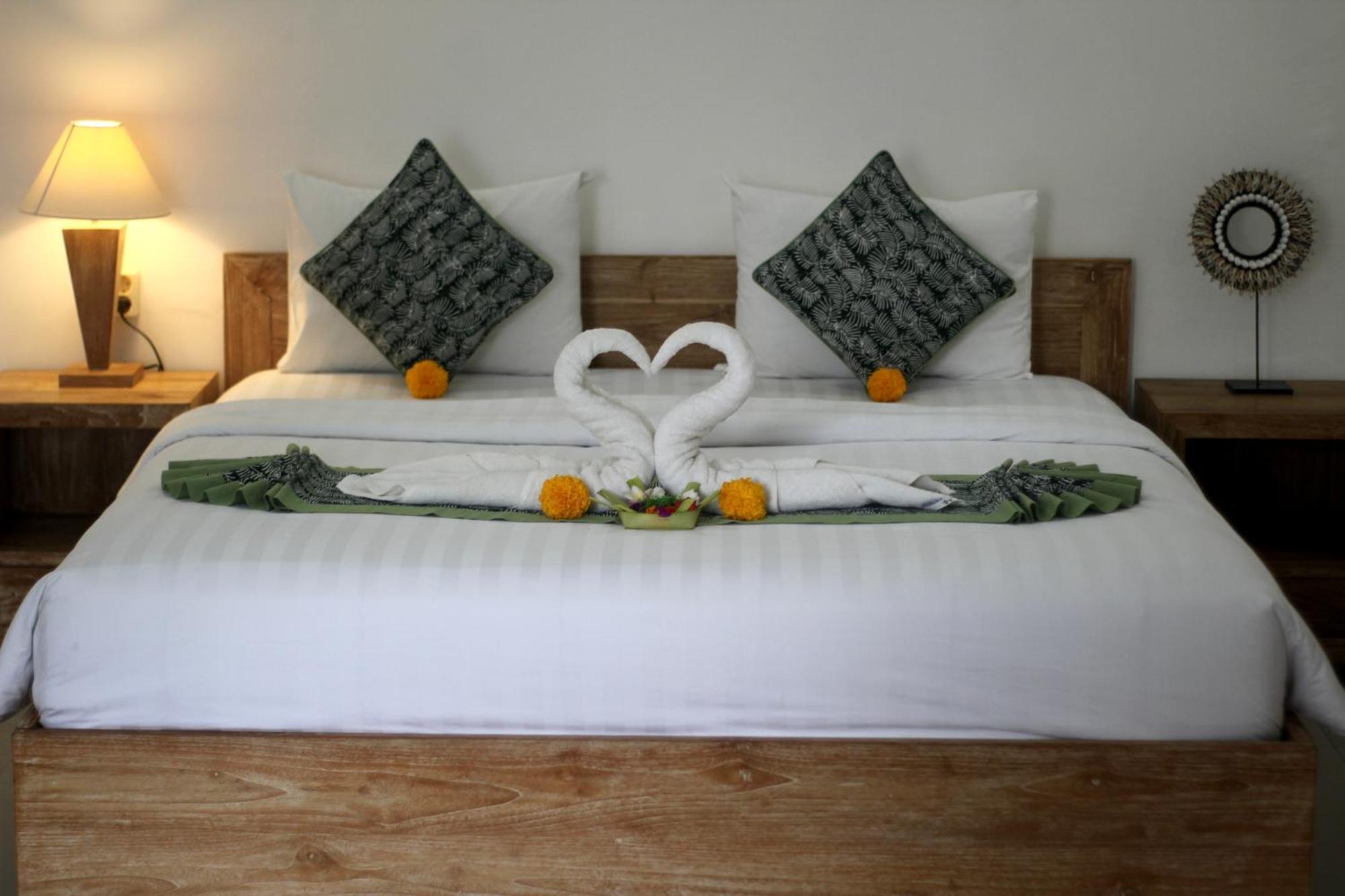 Hanaka Riverside Guest house *