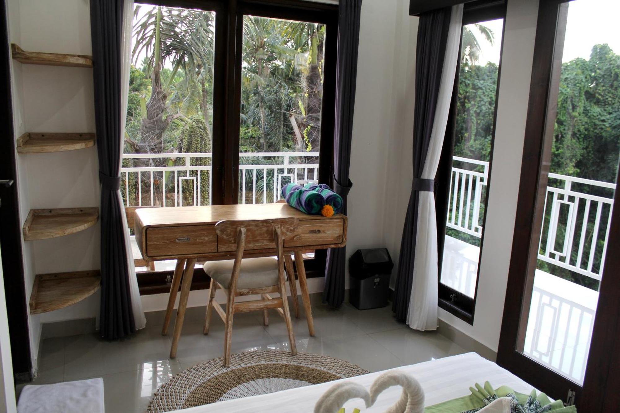 Hanaka Riverside Wisma tamu *