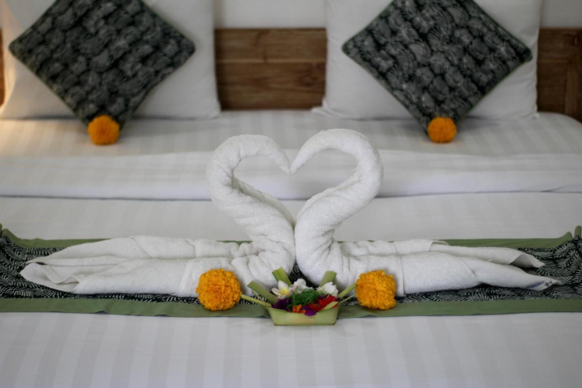 Hanaka Riverside Guest house *
