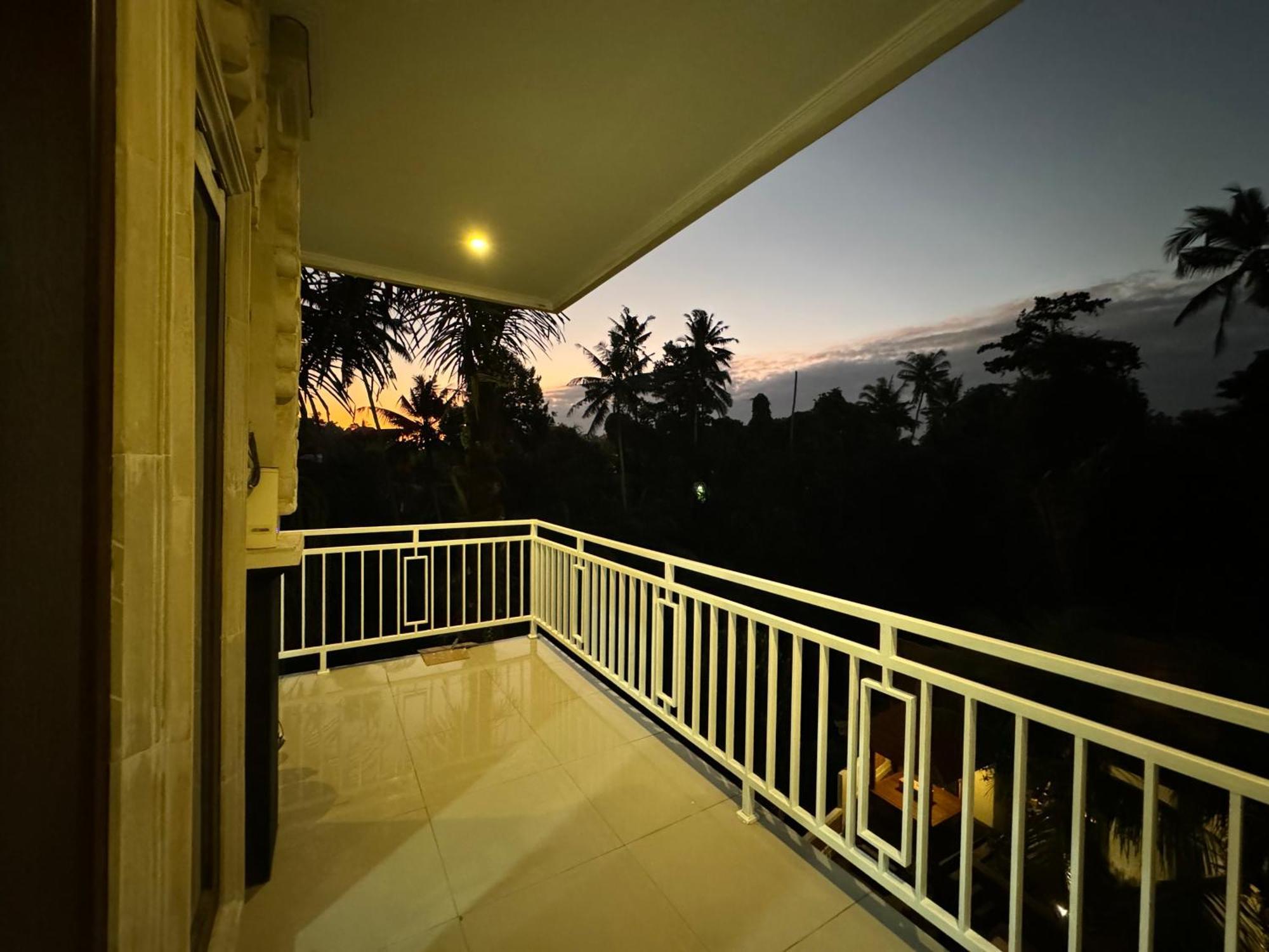 Hanaka Riverside Ubud
